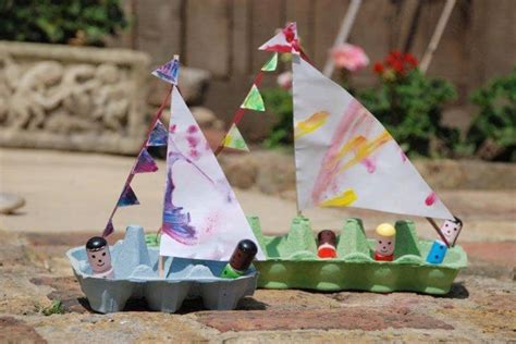 10 DELIGHTFUL BOAT CRAFTS