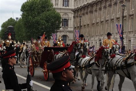 Paper Panda: Queen's Diamond Jubilee Parade