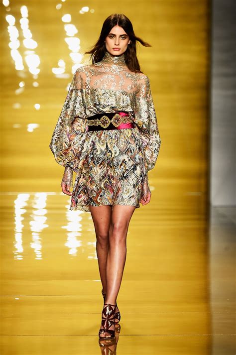 The Best Dresses From New York Fashion Week | Fashion, Fashion week, New york fashion week