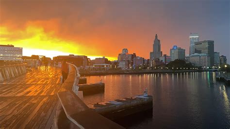 Last Thursday’s sunset. : r/providence