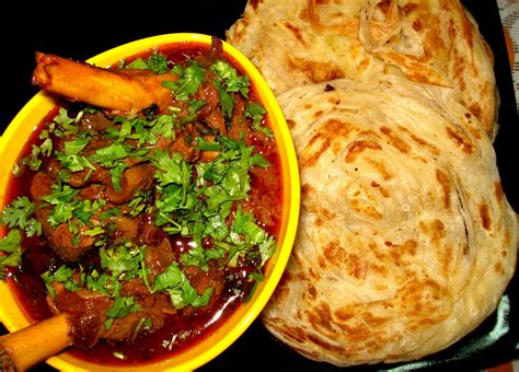 NAS FOOD TRAVELOGUE: MUTTON MASALA AND KERALA PAROTTA