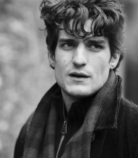 Pin on Louis Garrel ♥ oui, mon amour...