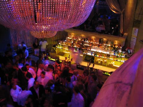 8 Best Nightclubs In Phoenix, Arizona | Trip101