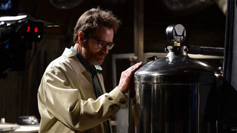 Is Walter White Dead? 'Breaking Bad's Vince Gilligan Confirms Fate ...