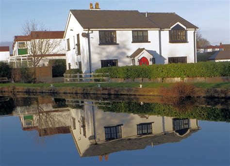 2014 12 28 Walk By Canal Bells Lane Lydiate 02 B Cropped | Flickr