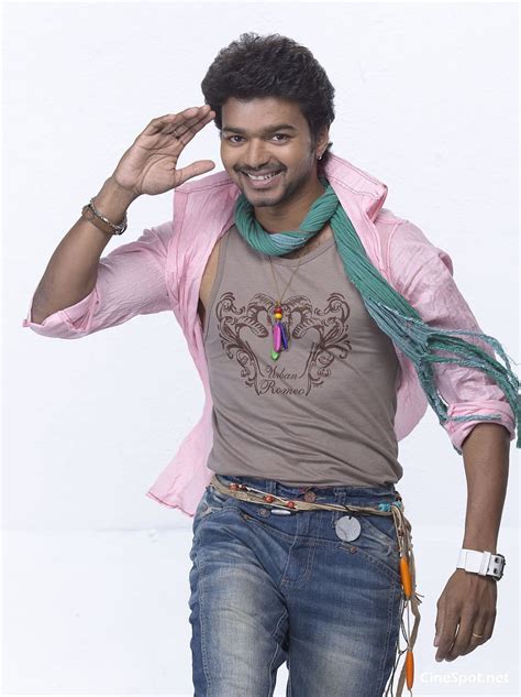 Vijay & Nayanthara In Villu Movie (34) HD phone wallpaper | Pxfuel