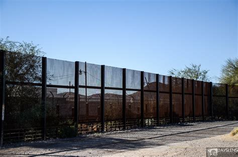 Arizona-Mexico Border Fence | Arizona-Mexico border fence | Flickr