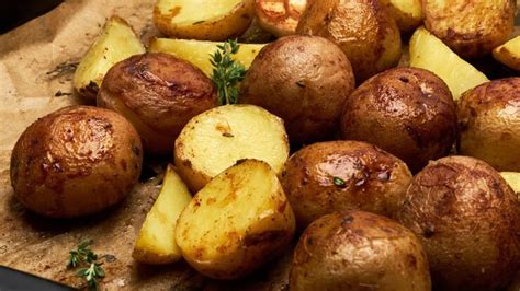 Batata assada no forno - Receitas Online