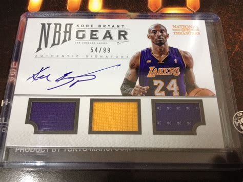 √ Kobe Bryant Autograph Card