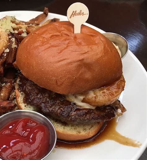 We ate 100 burgers around Northeast Ohio; See the 27 you must try ASAP: Cleveland's Best Burger ...