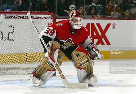 Dominik Hasek Signed Helmet - CAWRDU