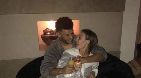 5 Times Perrie Edwards And Alex Oxlade-Chamberlain Were Couple Goals ...