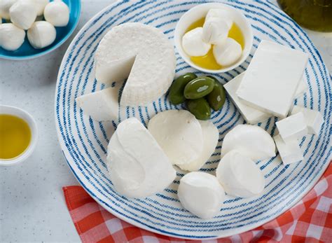 5 Cheeses You Can Still Eat if You Have High Cholesterol