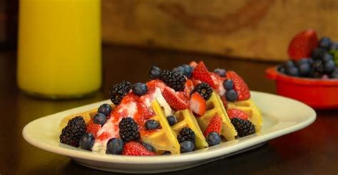 Ted’s Montana Grill tests brunch menu in New York City restaurant | Nation's Restaurant News