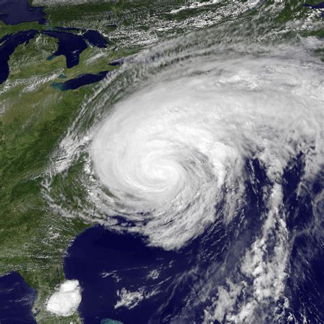 File:Hurricane Irene Aug 27 2011 1910Z.jpg - Wikimedia Commons