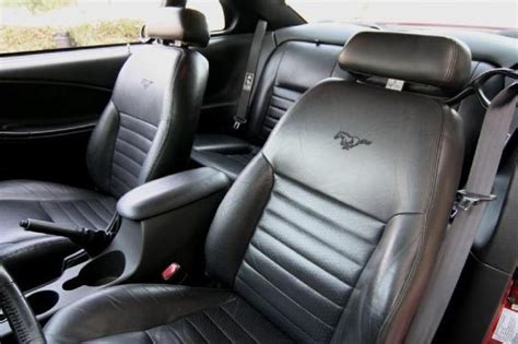 2001 Ford mustang gt leather seats