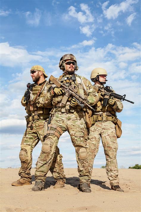 Green Berets U.s. Army Special Forces Photograph by Oleg Zabielin - Pixels