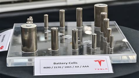 China-Built Tesla Model 3s Could Get a Range Boost From New Battery Tech