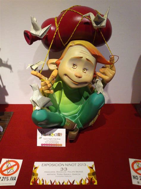 Les fogueres d´Alacant: Ninots Categoría Especial Exposición del Ninot Hogueras 2013