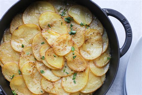 Quick and Easy Potatoes Boulangère | Kitchenware Blog | Kitchenware.com.au Blog