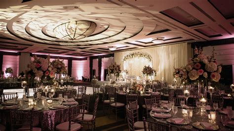 Luxury Weddings in Philadelphia | Loews Philadelphia Hotel