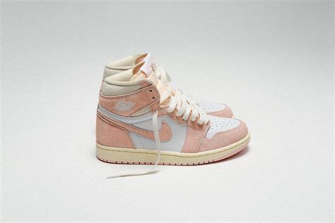 WMNS AIR JORDAN I WASHED PINK | BSTN Chronicles