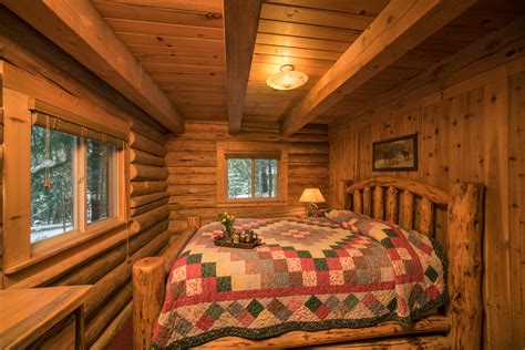 Wrangler Log Cabin ⋆ Western Pleasure Guest Ranch