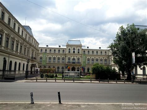 Bucharest Museum of Art Collections | Bucharest Uncovered