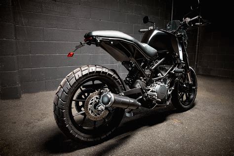 Put up your dukes! A KTM 390 custom from Ellaspede | Bike EXIF