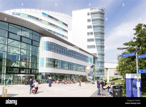 The Queen Elizabeth Hospital, Birmingham, England, UK Stock Photo - Alamy