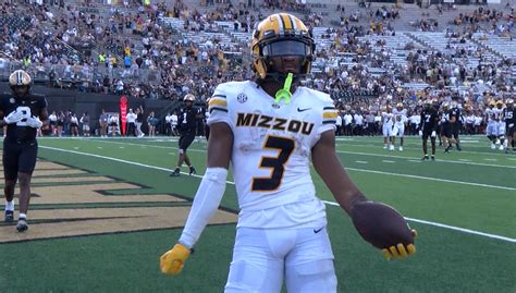 RECAP: Mizzou football improves to 5-0 with first SEC win - ABC17NEWS