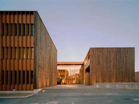 METLA Forest Research Centre / SARC Architects | ArchDaily