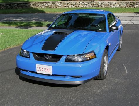 Specs on 2004 ford mustang mach 1