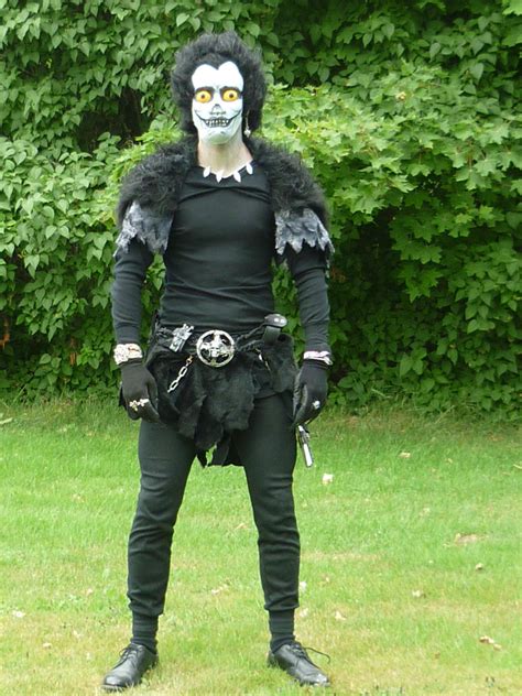 Ryuk cosplay 10 by AkatsukiFan505 on DeviantArt