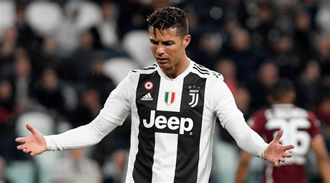 Man Utd transfer news: Cristiano Ronaldo could leave Juventus for ...