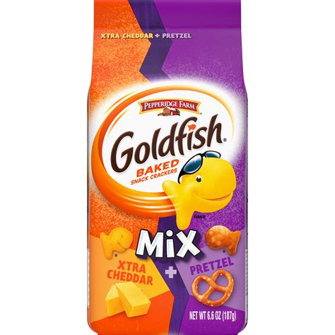 Goldfish - Pepperidge Farm Goldfish Crackers Mix with Xtra Cheddar + Pretzel, 6.6 oz. Bag ...