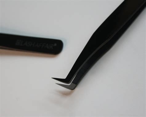 Lash Tweezers for Eyelash Extensions – Lash Affair