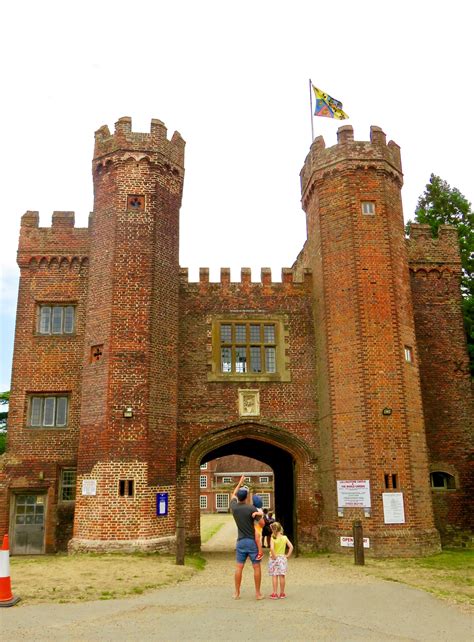 Lullingstone Castle and The World Garden - Well Travelled Munchkins