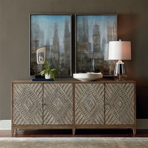 Telluride 4 Door Credenza | Bassett Furniture | Möbel restaurieren ...