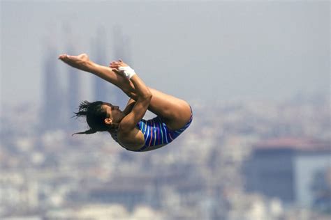 Water diving - Olympic Games Barcelona (1992) - Photographic print for sale