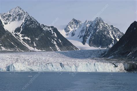 Glacier in Spitsbergen - Stock Image - C012/0542 - Science Photo Library