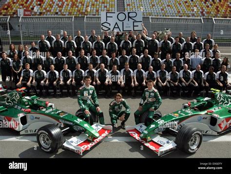 2004 Jaguar F1 Car - Merryheyn