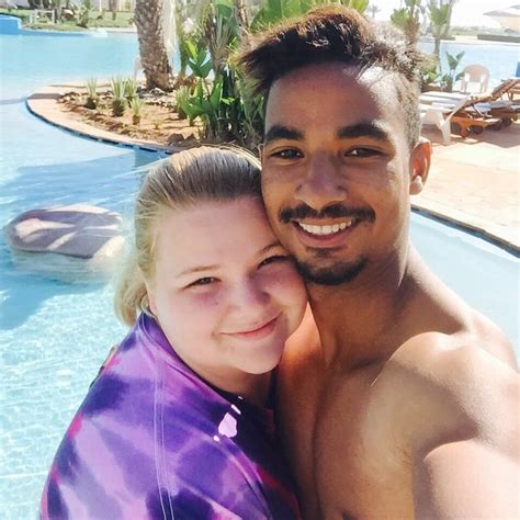 Why Did '90 Day Fiance' Stars Nicole and Azan Postpone Their Wedding? | In Touch Weekly