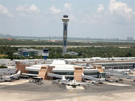 Cancun International Aiport - Cancun Elite