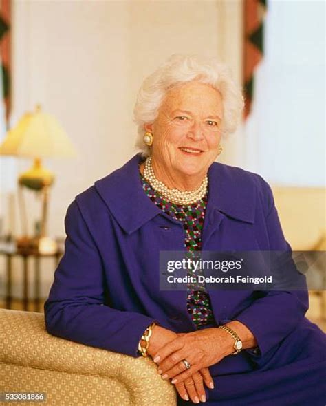 124 Barbara Bush Pearls Stock Photos, High-Res Pictures, and Images ...