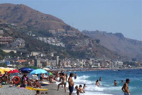 Taormina beaches - Sicily Guide 2023 | Excursions Sicily