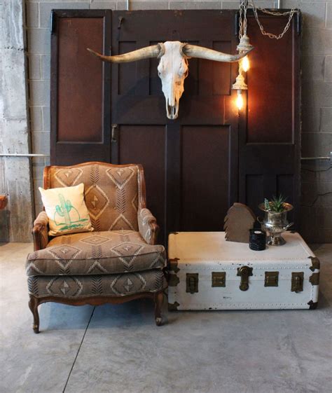 LONGHORN SKULL | Bohemian room decor, Bohemian interior design bedroom ...