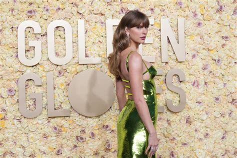 Taylor Swift left unimpressed after Golden Globes host gag about ...