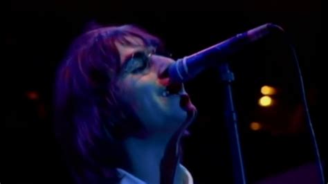 Oasis :: Champagne Supernova :: Live at Knebworth :: 60 FPS - YouTube