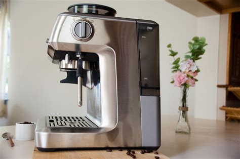 Breville The Barista Express Review